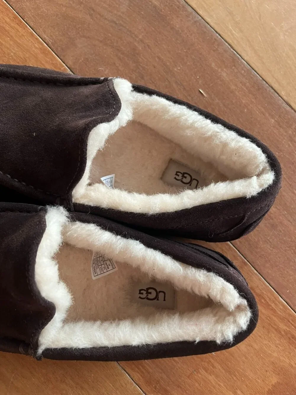 UGG Mens Ascot Slipper Loafers Brown Suede Comfort Shearling Size 10 NEW w/o box